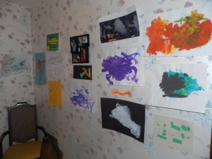 Art folio wall