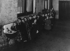 group tooth brushing
